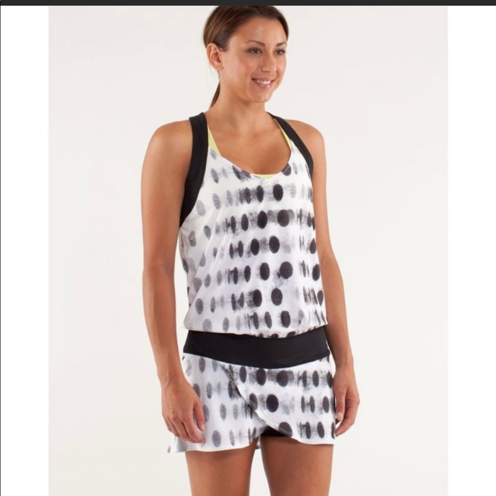 Lululemon Run For Your Money Jumper Romper size 10 White Black Seaside Dot